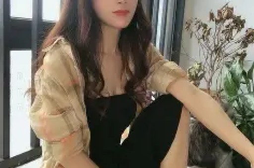 “耍大牌”被富婆贴脸开大口碑下滑是真性情还是低情商？